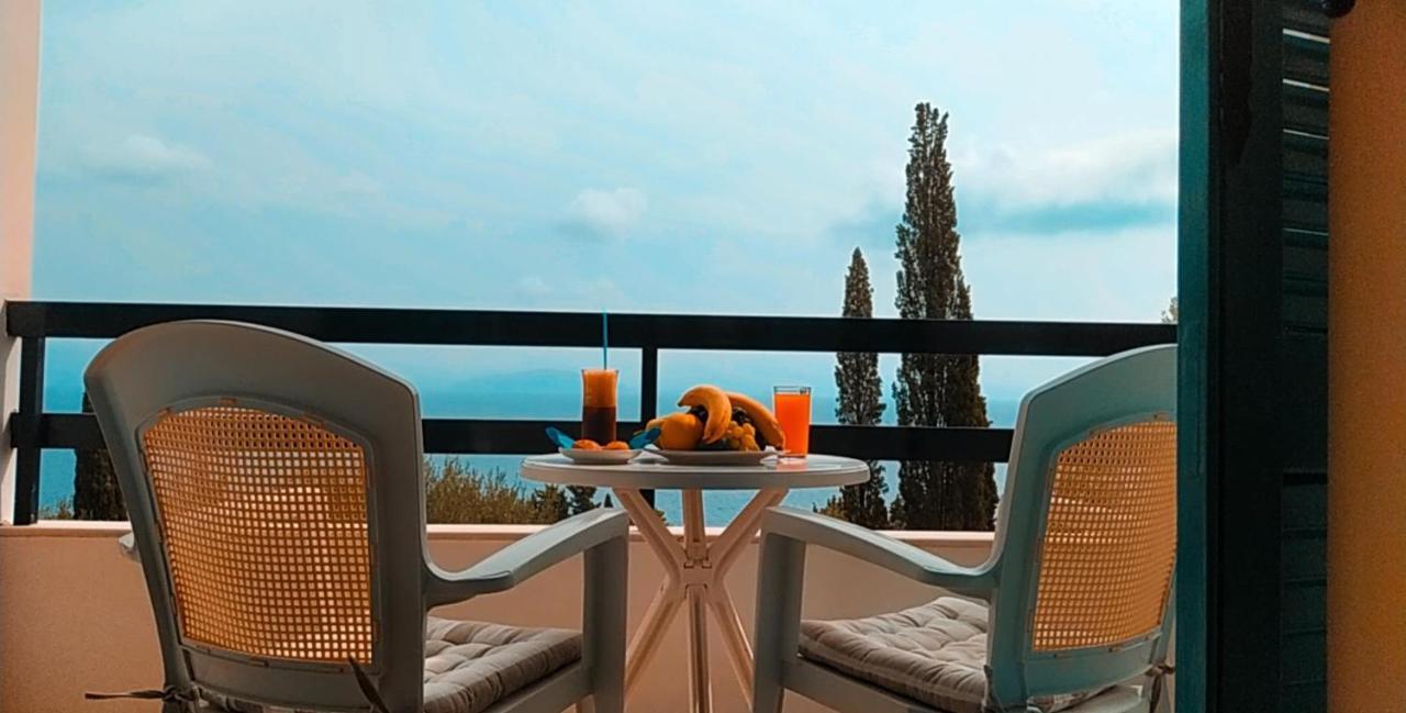 Nikoli Apartments Benitses  Bagian luar foto
